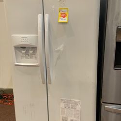 FRIGIDAIRE FRIDGE today LFSSTP0 🌟