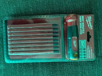 Milwaukee 8-in-1 Insulated Screwdriver Set