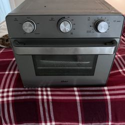 MOOSOO Air Fryer 2 Quart Small Air Fryer Oven Oilless with Free Air Fryer  Paper Liners and Recipes for Sale in New York, NY - OfferUp