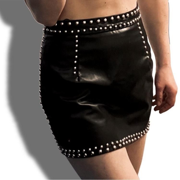 Women’s Faux Leather Mini skirt size 6