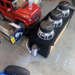 3 Ct Sounds Strati 10s Custom Box 3200 Watt Amp