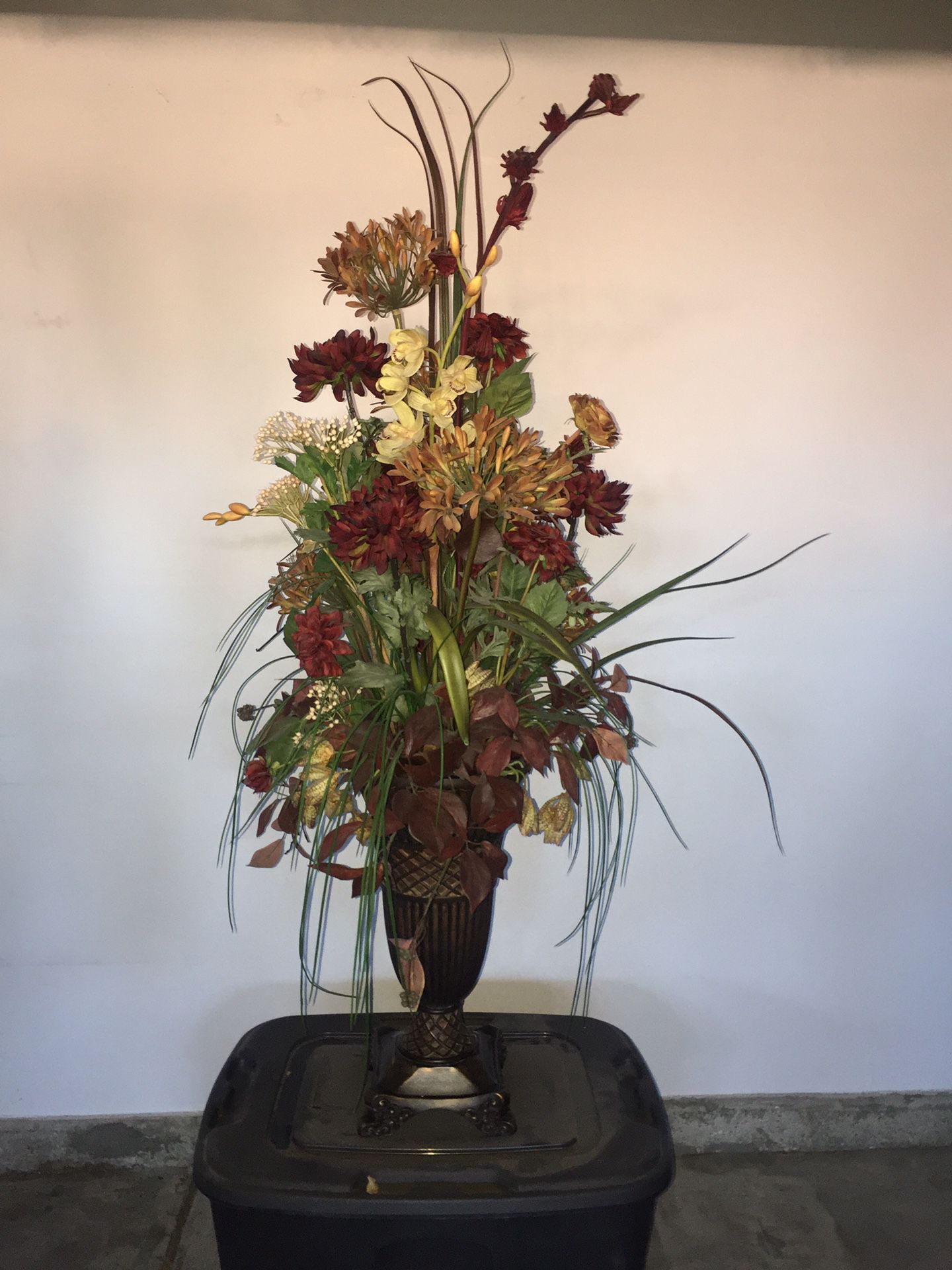 48 inch high decorative vase and dry flowers with 18 inch vase