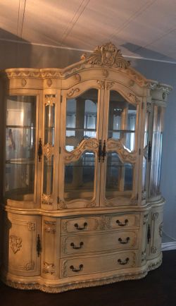 I have a 2 pcs China pick up only very heavy $500 or better offer