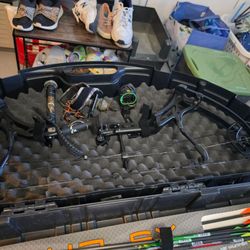 Bear Archery Bow Method Compound Bow