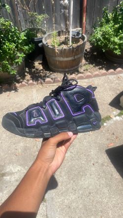 Nike air more uptempo