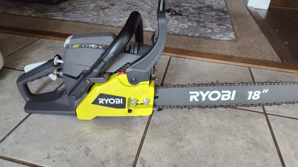 RYOBI GAS CHAINSAW 18"BAR