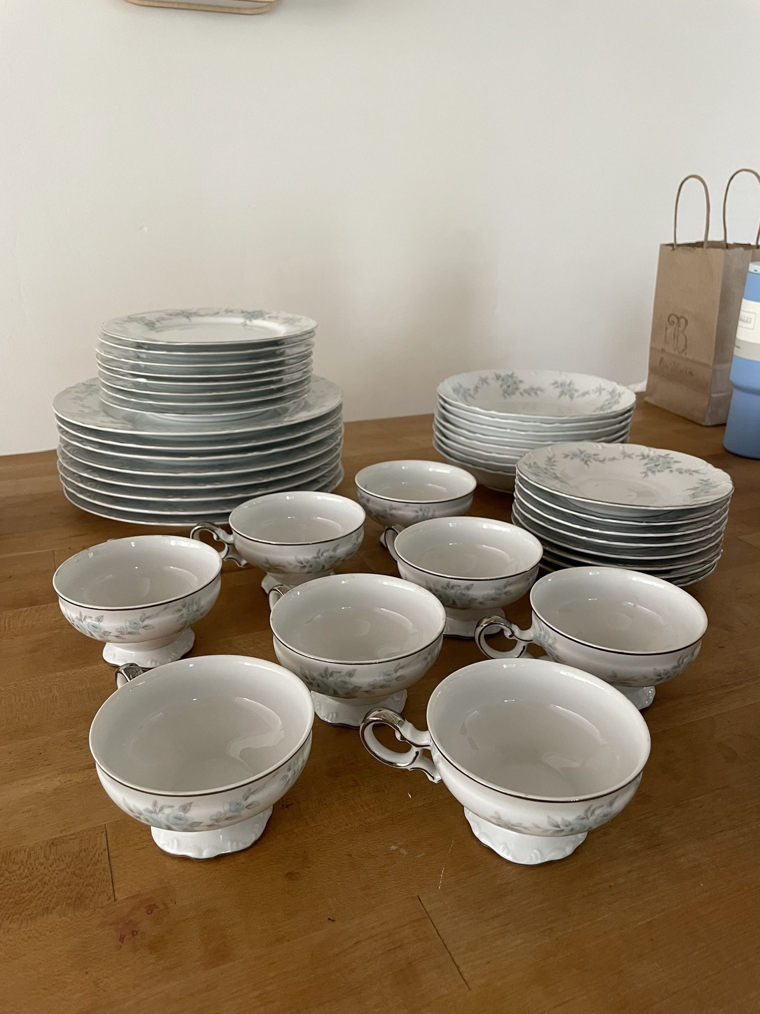 Barbizon by Mikasa Fine China 8 Piece Set
