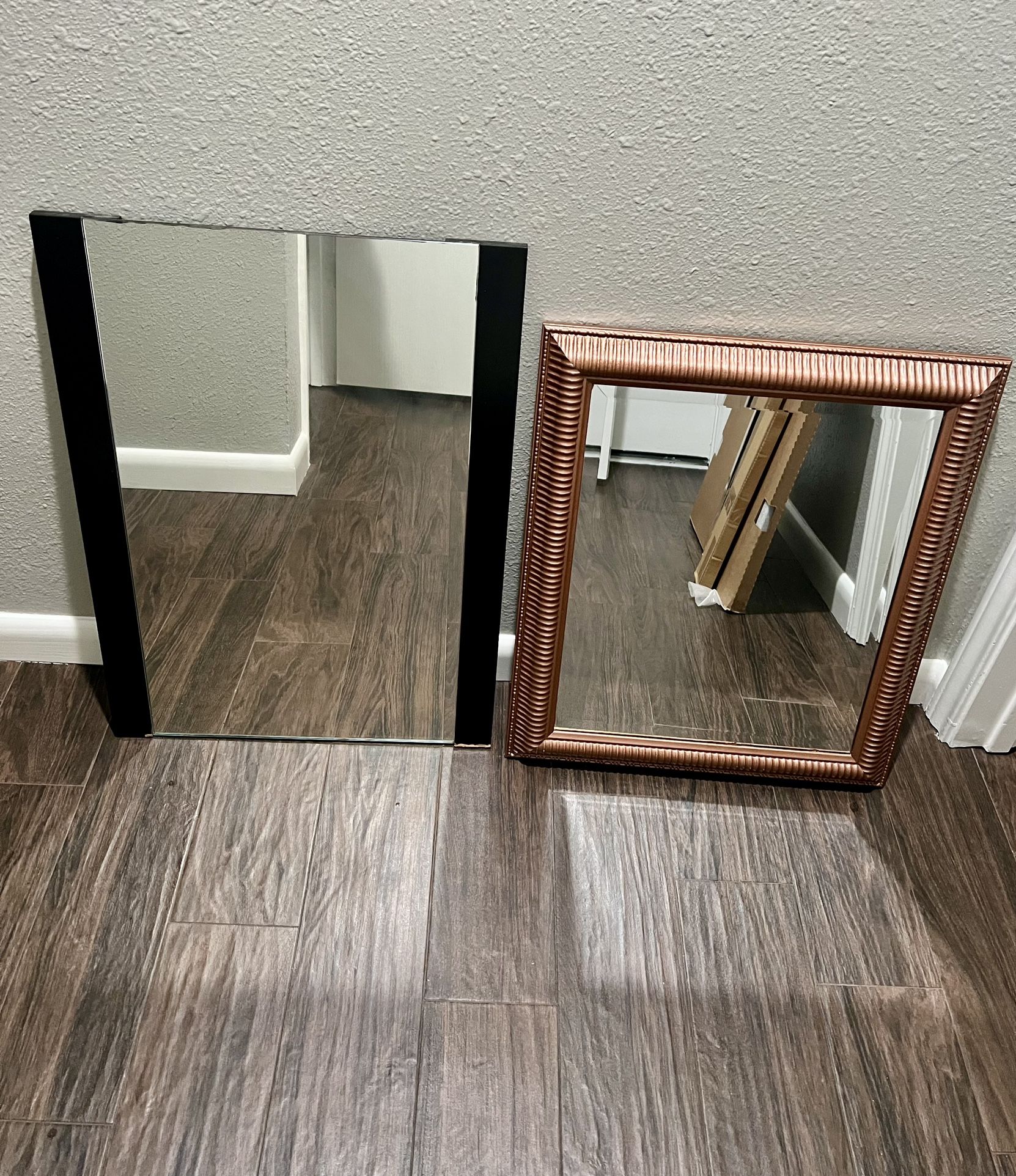 2 Mirrors