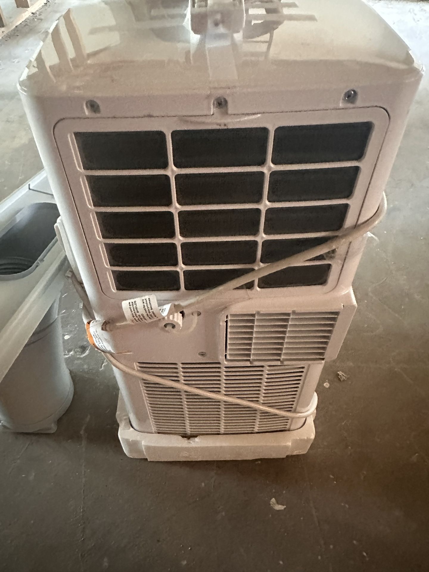 Air Conditioner