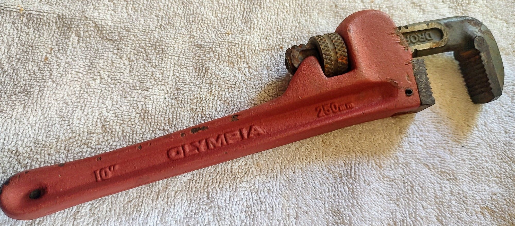 Vintage Olympia 10” Pipe Wrench Heavy Duty 250mm 1-1/2" Jaw Drop Forged