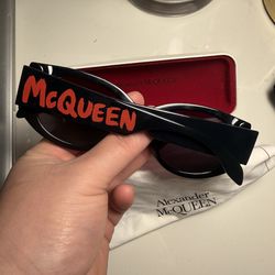 Alexander McQueen Shades