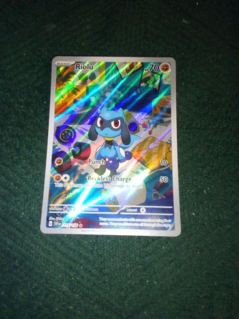 Pokemon Riolu 215/198