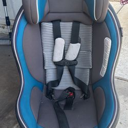 Chicco Car seat