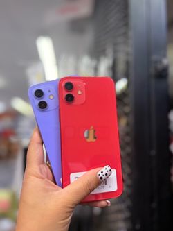Unlocked - iPhone 12 64 Gb and clean imei