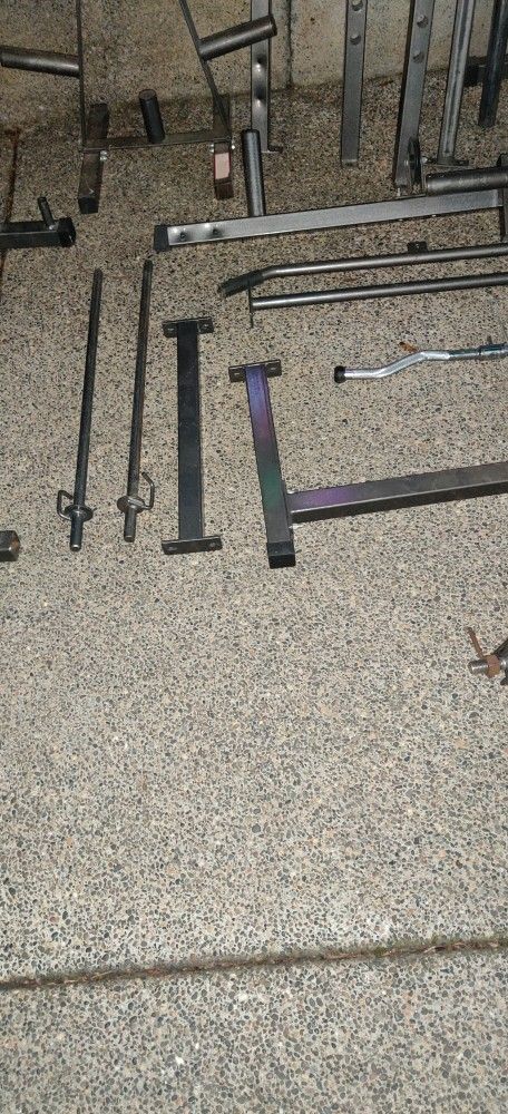 Cage Weight Rack With Bench And Accessories