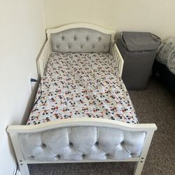 Bed & Frame