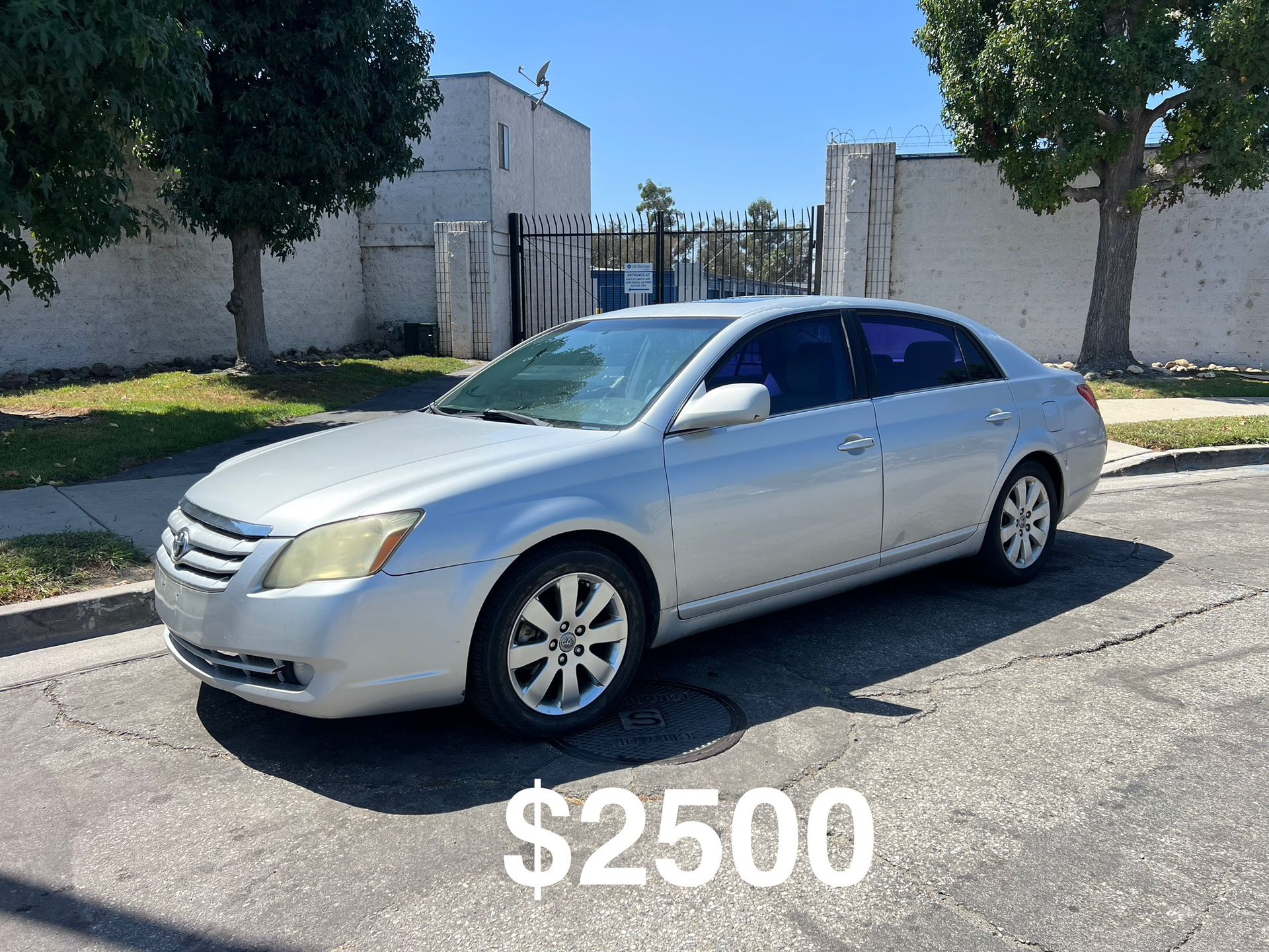 2005 Toyota Avalon