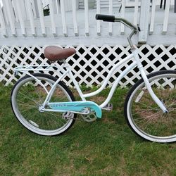 Schwinn 26 inch beach cruiser bike with new chain single speed ready to ride