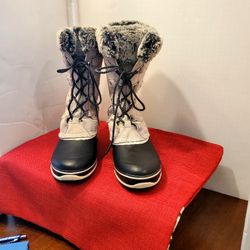 KHOMBU  Women Winter Snow Boot Size 7