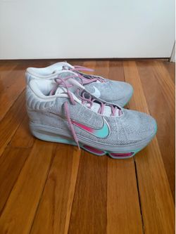Gt cut basketball shoes