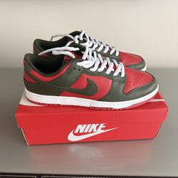 Nike Dunk Low Mystic Red/Khaki BNIB