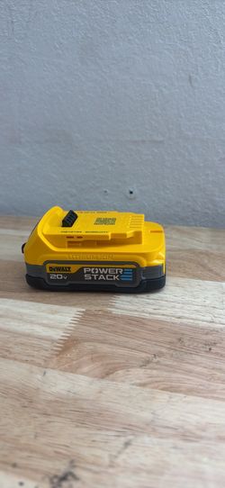 20V MAX XR POWERSTACK Compact Lithium-Ion 1.7Ah Battery
