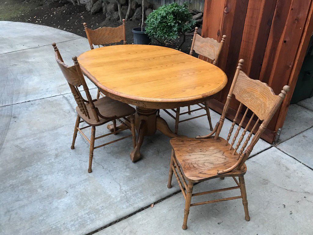 Solid Oak Kitchen Table with 4 Chairs