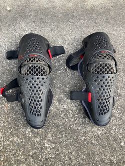 Alpinestars Knee Protector - SX-1 V2