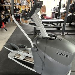 Octane Fitness Elliptical