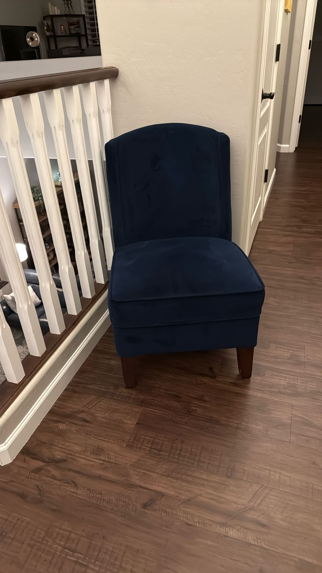 Navy Blue Velvet Accent Chair with Wooden Legs