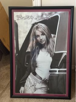 Britney Spears autograph memorabilia