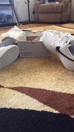 Nike Air Force 1 NEW