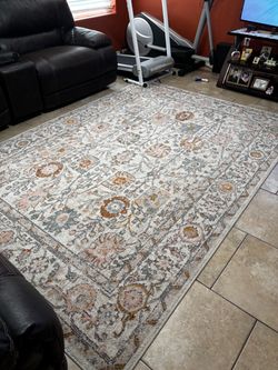 Floral Persian-Style Area Rug