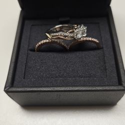 Engagement Ring With Bands