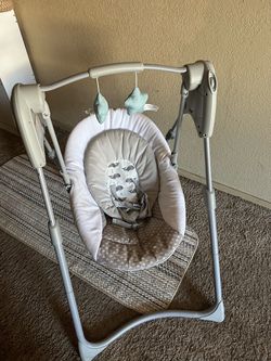 Graco baby swing