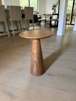 Round Wood Pedestal Side Table