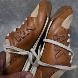 women's Michael Kors Georgie Trainer sneakers size 9 