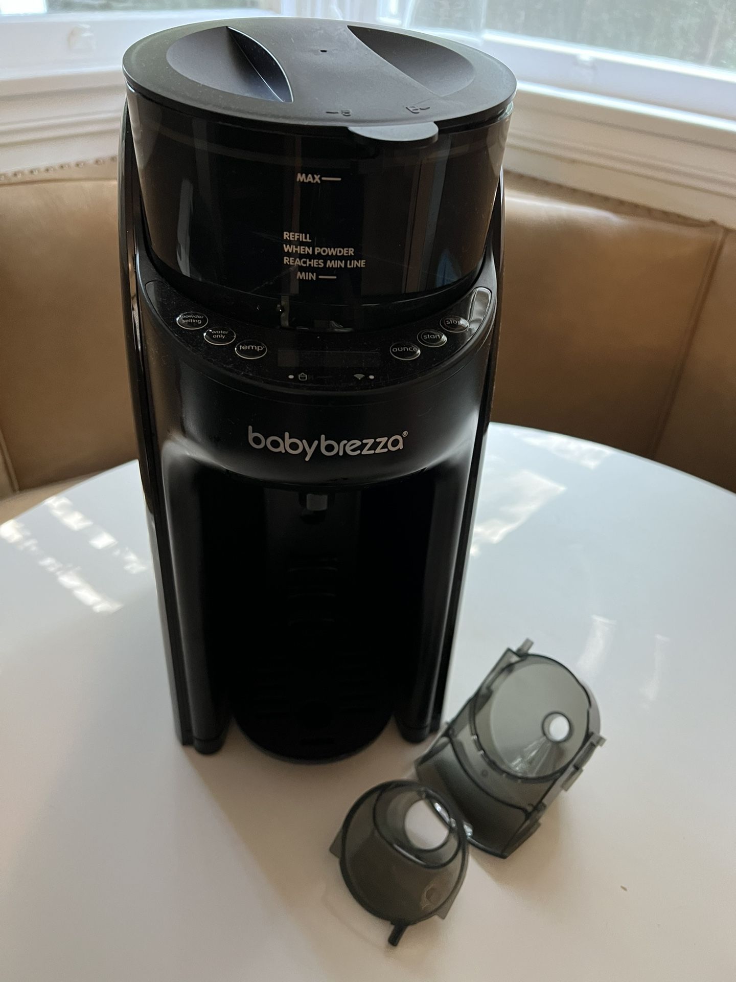 NEW Baby Brezza Formula Pro