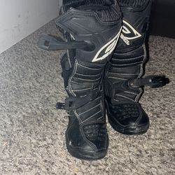 The size is a size 2y