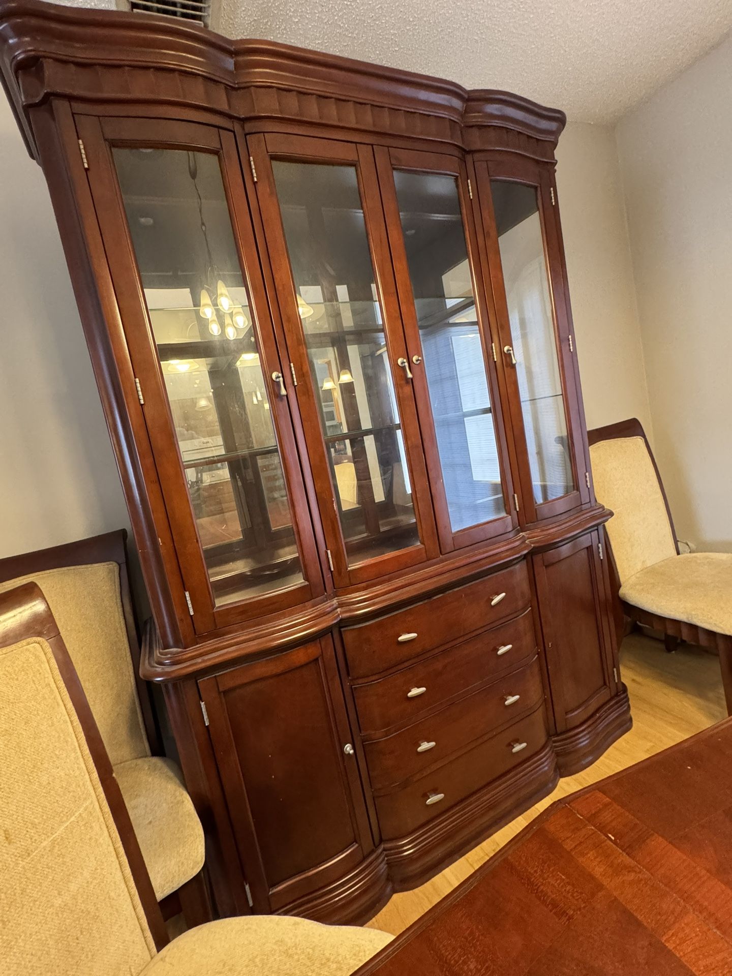Cherry Hutch