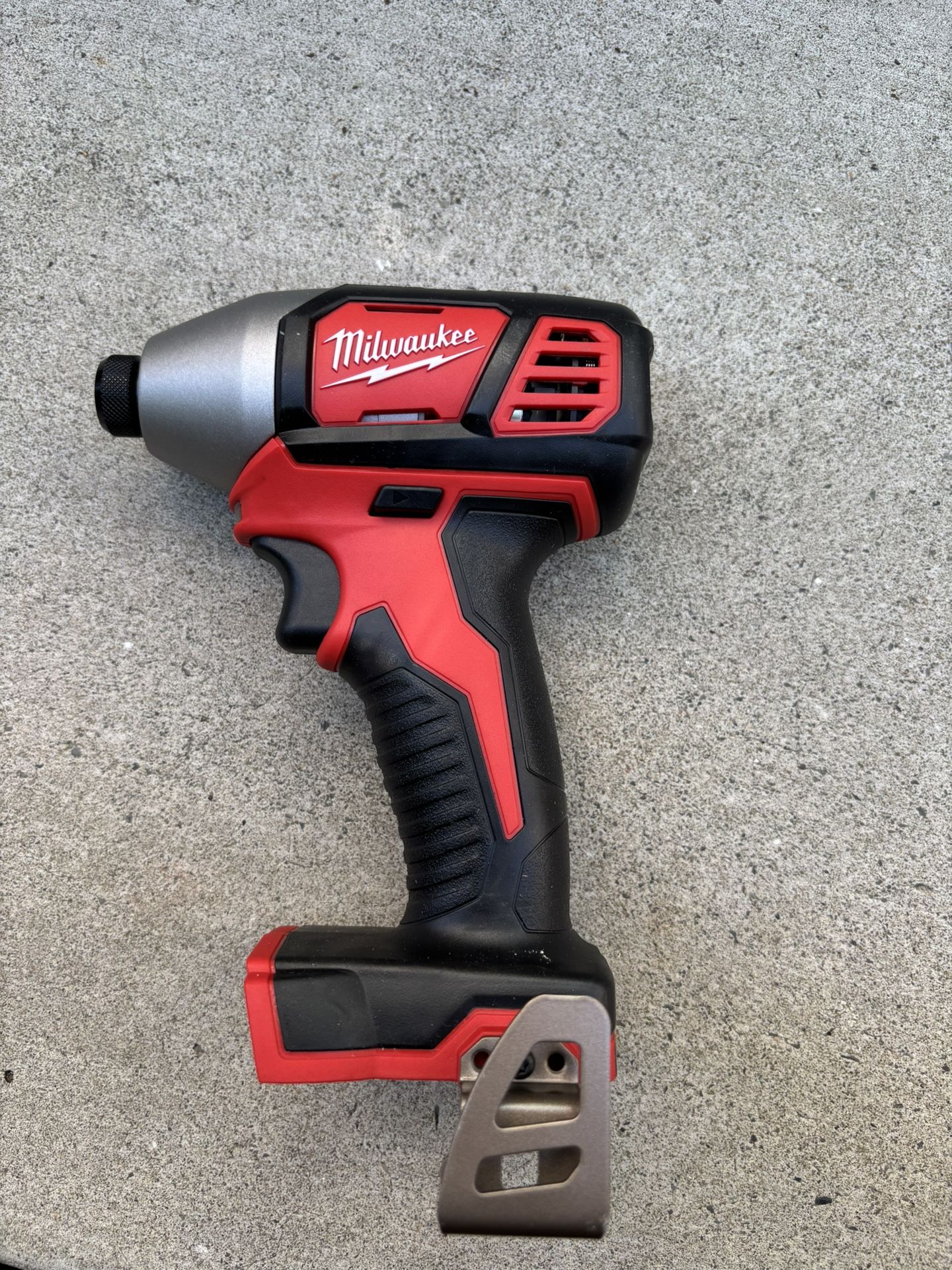 Milwaukee M18 impact driver