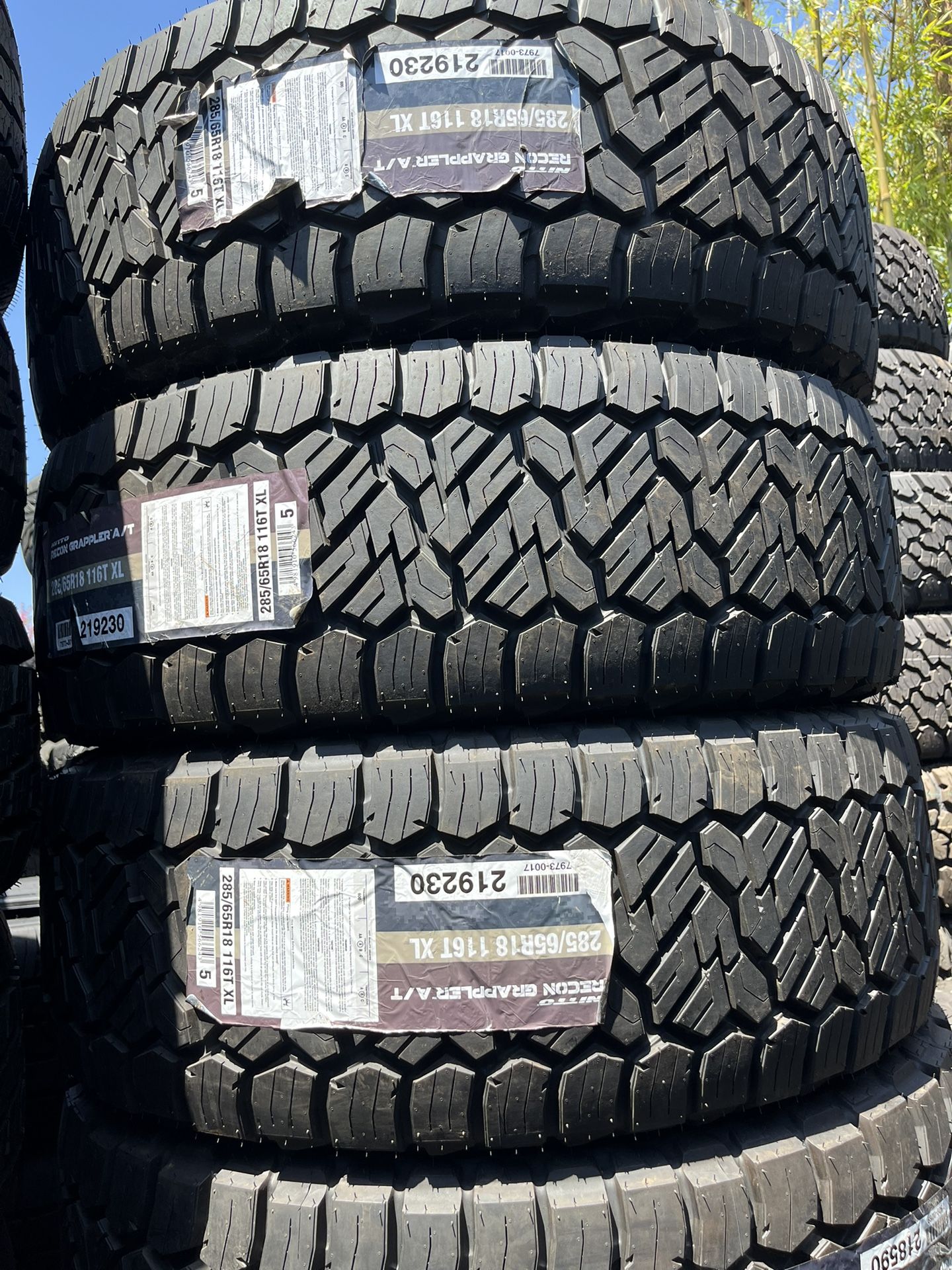 NITTO 285/65R18 RECON GRAPPLER A/T