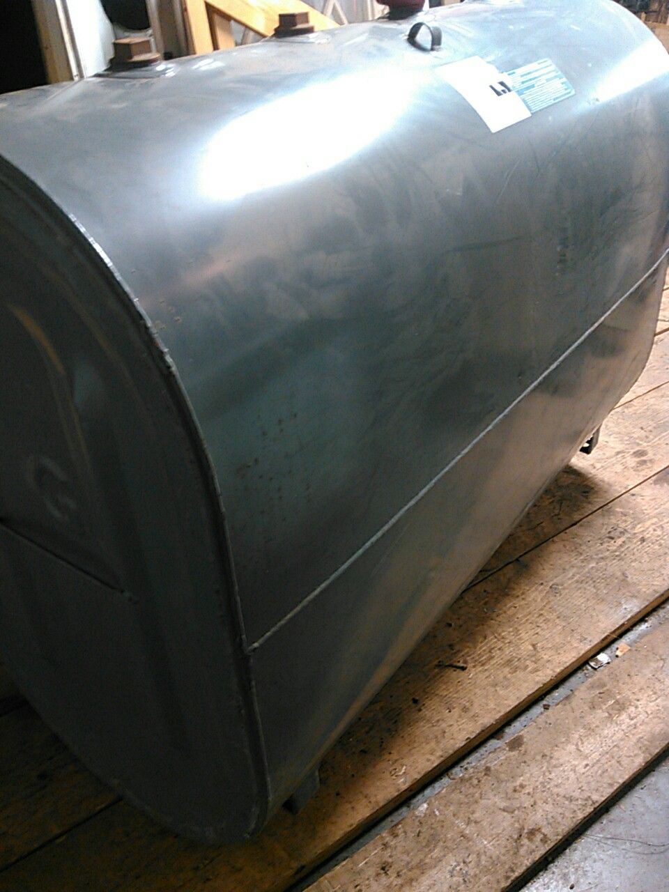 275 gallon oil tank