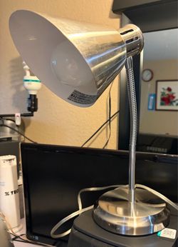 Desk lamp and trash bin