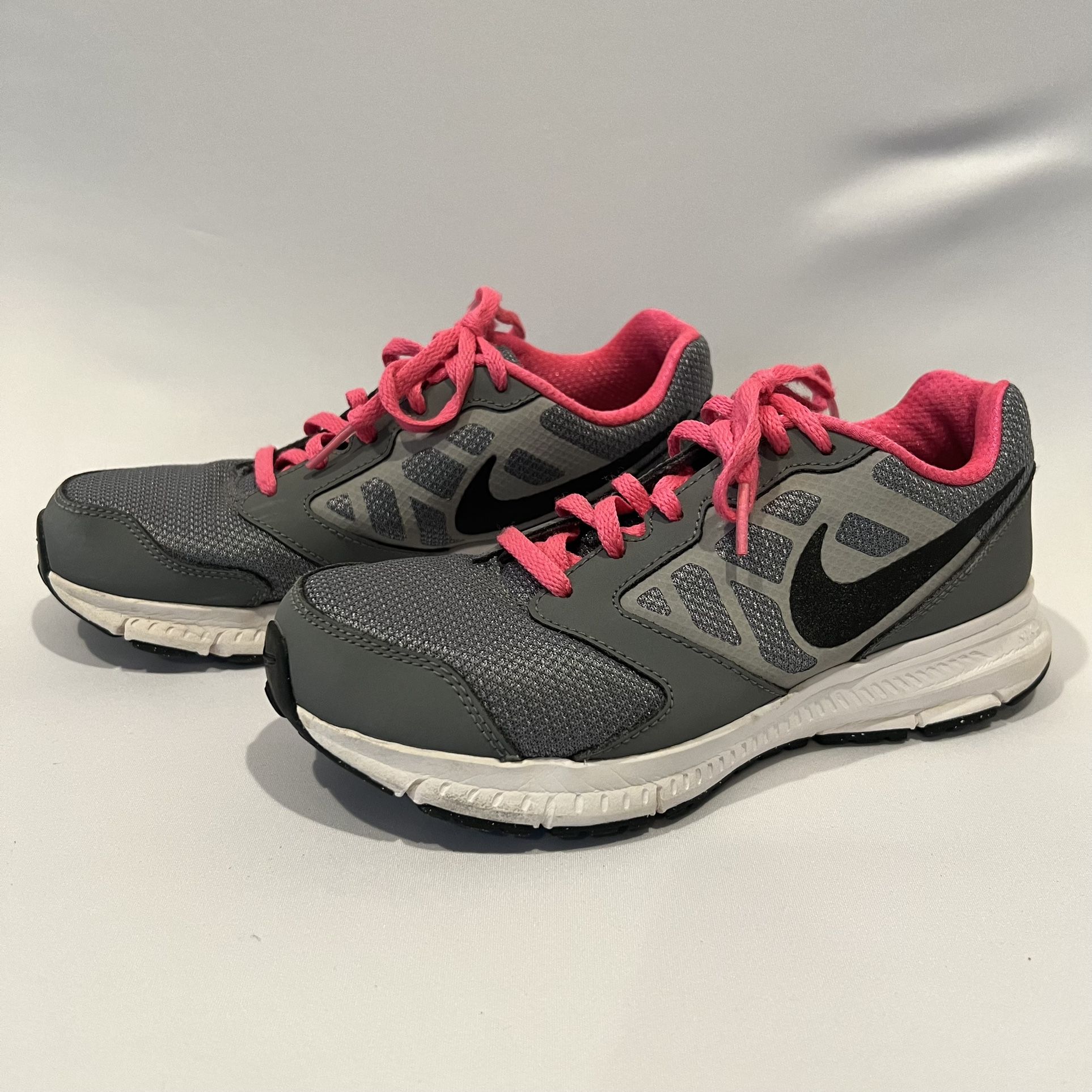 Nike DownShifter Running Shoes
