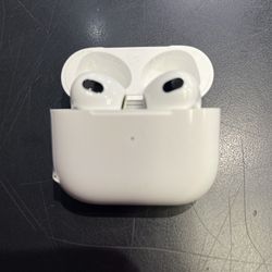 AirPods 3rd Gen Right Earbud Not Working (843449-2)