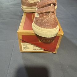 Vans Size 4