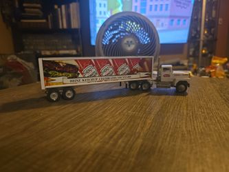 Heinz Vintage Winross Die Cast semi truck and trailer