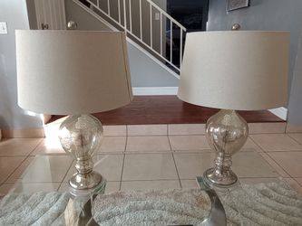 Set of two glass table lamps