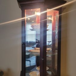 Beautiful Curio/Cabinet with Light & Glass Shelves
